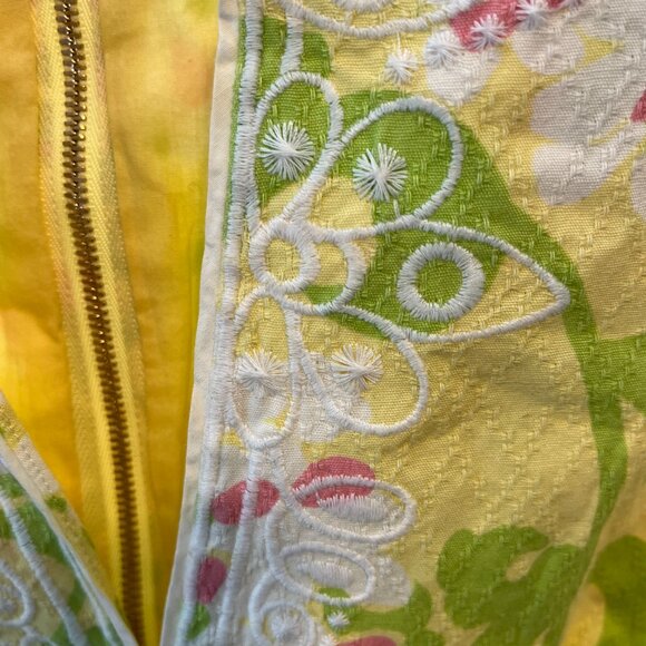 Lilly Pulitzer Jubilee Shift Dress ,8 Yellow/Green/Pink/White Embroidery - Size - Picture 3 of 10